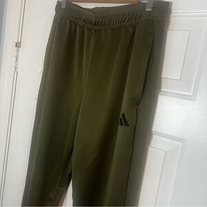 Adidas Sereno AEROREADY Track Pants Men’s L TALL Olive Green 3-Stripes Tapered